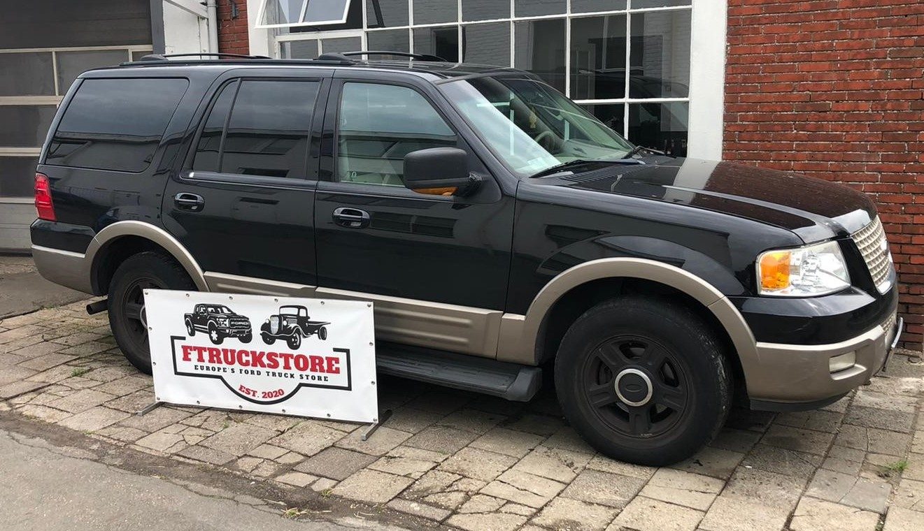 Ford Expedition 5.4 Triton EddyBauer 4X4 2003 FOR PARTS