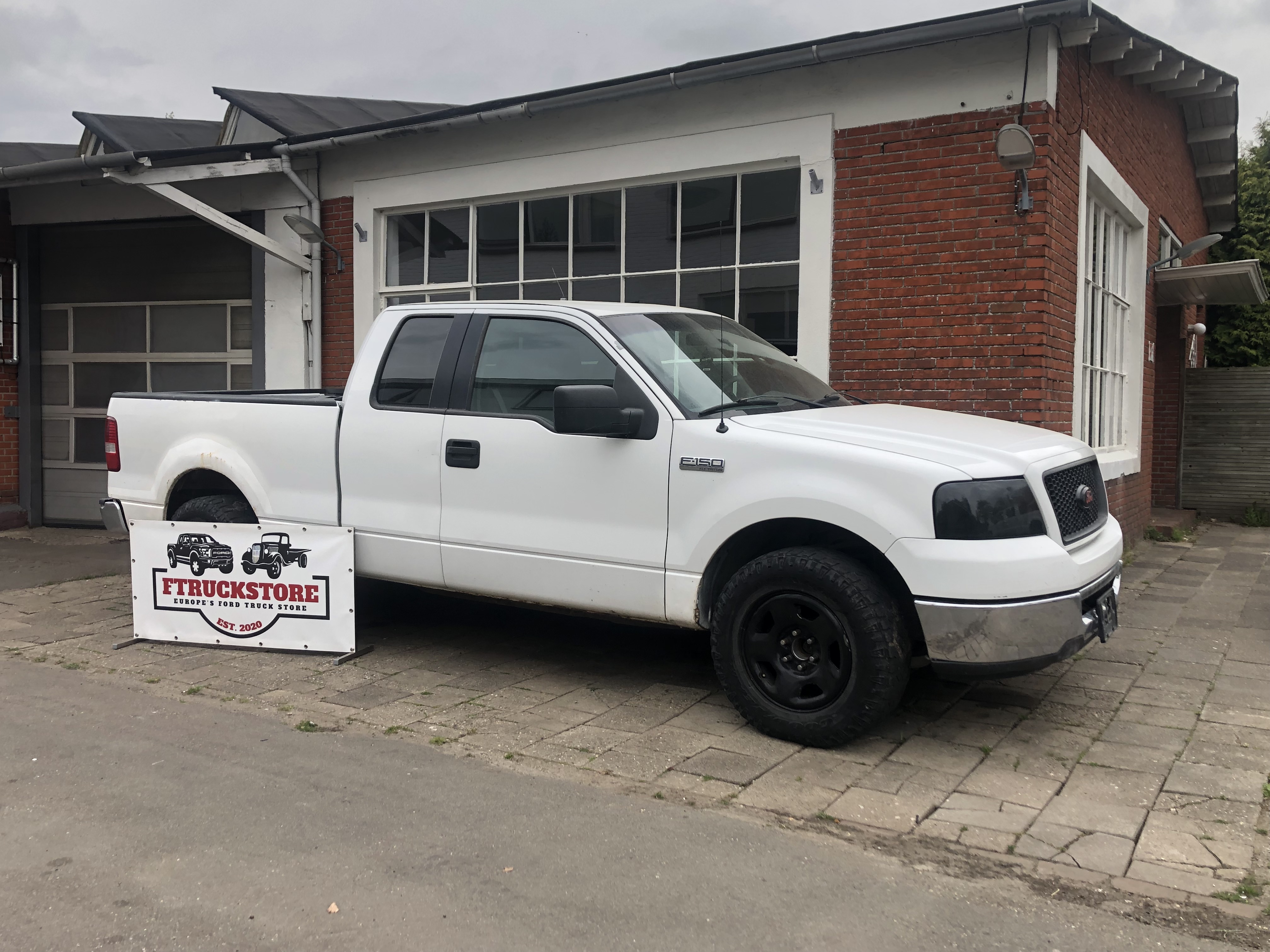 Ford F150 4.6 V8  Automaat 2wd 2004 FOR PARTS