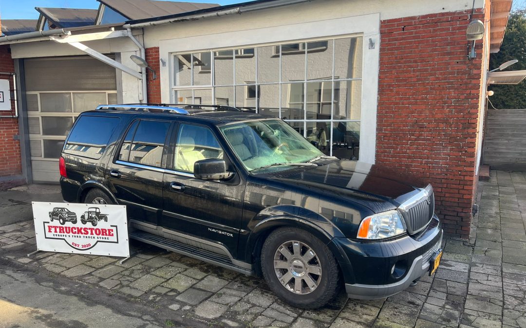 Lincoln Navigator 5.4 3valve Automaat 4wd 2006 FOR PARTS