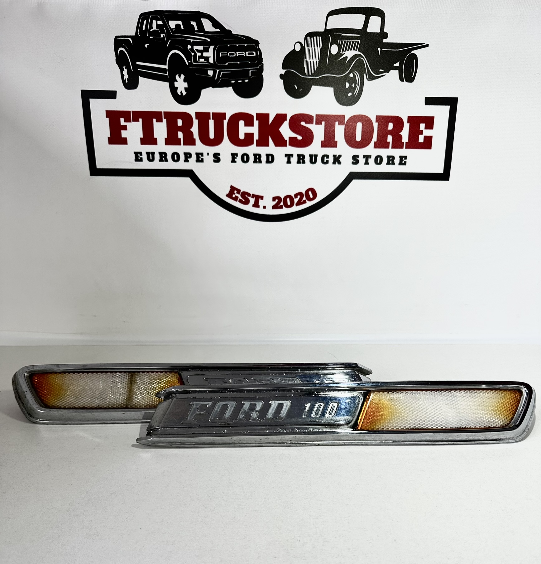 Ford F100 1970/1972 Set Emblems