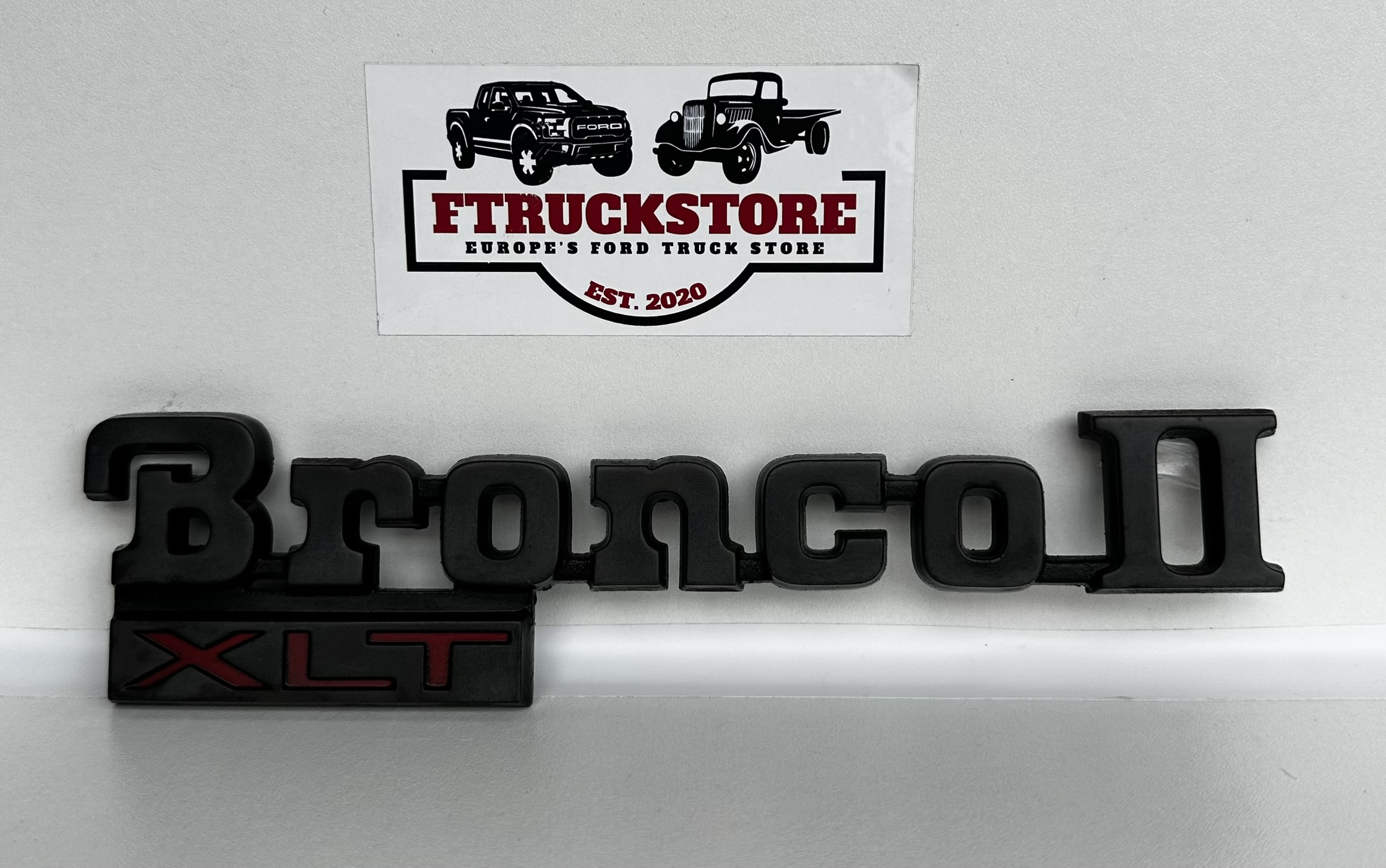 Ford Bronco 2 XLT 1988/1992 Emblems