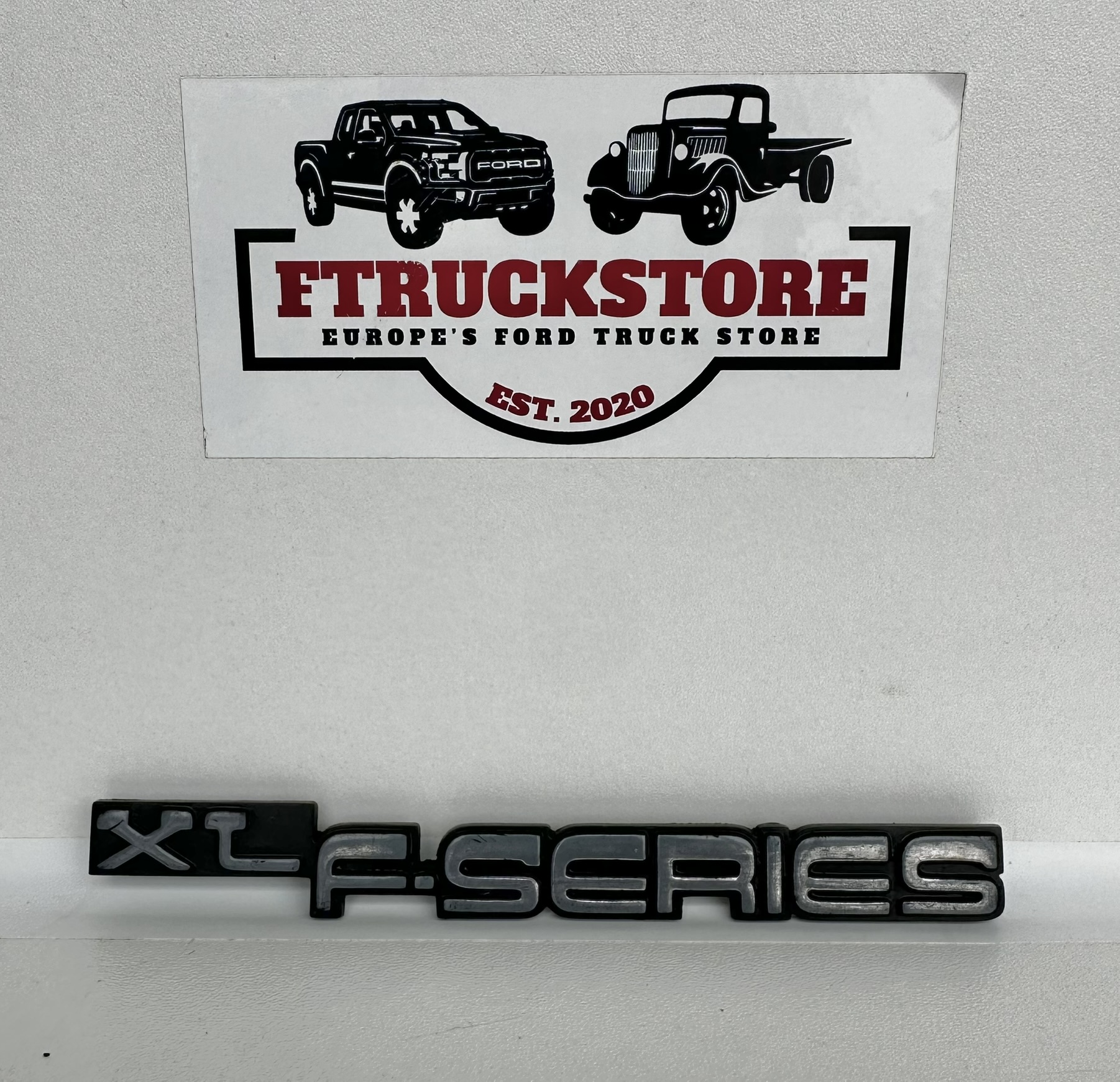 F.Series XL 1986/1991 Emblems