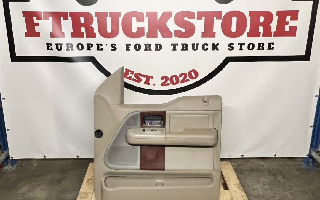 Ford F150 2004/2008 Front Right Door Panel