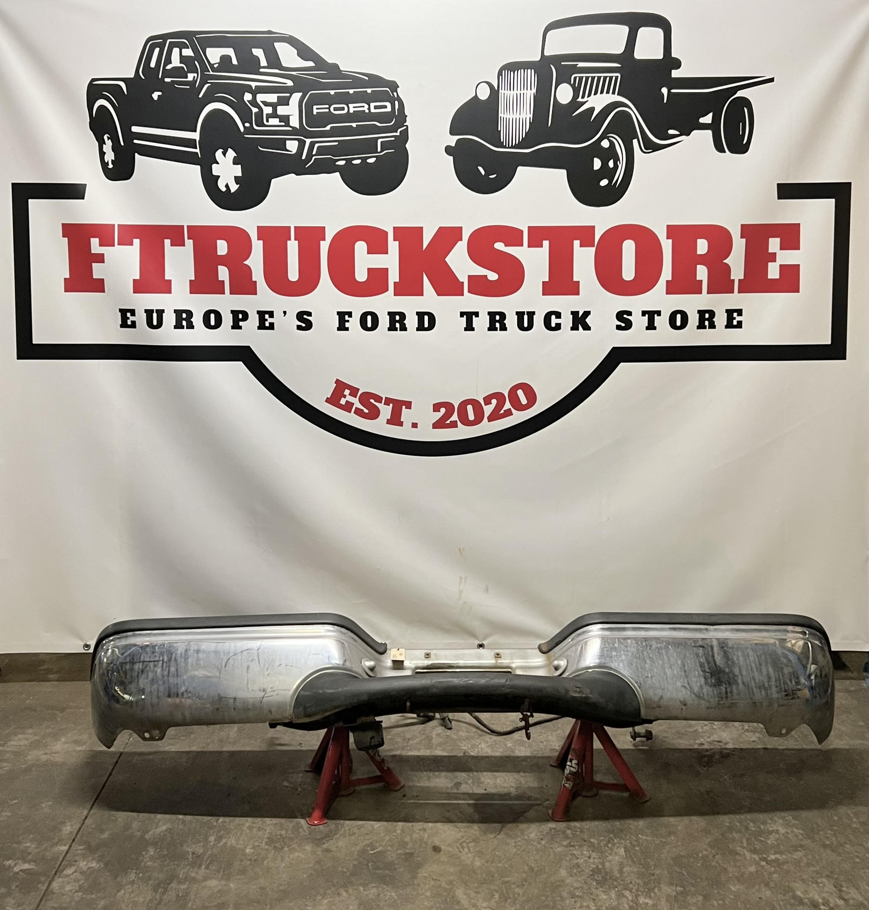 F250/350 1998/2002 Chrome Rear Bumper